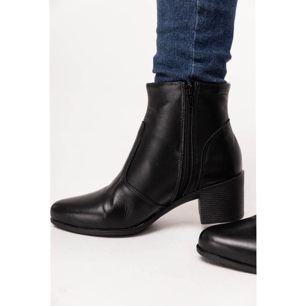 BOTAS FORRADAS COM LÃ FEMININA - 400BA - PRETO - 35